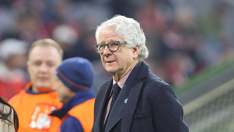 Der schweizer Sportjournalist Marcel Reif. Der schweizer Sportjournalist Marcel Reif.