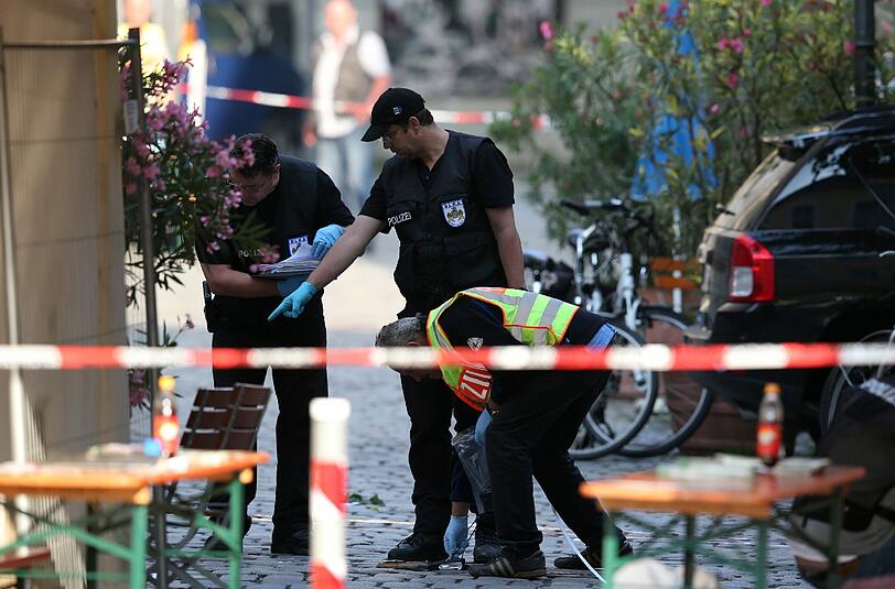 Der Anschlag in Ansbach ist eine von vielen furchtbaren Gewalttaten der letzten Tage. Nun wird diskutiert, ob bei Terrorgefahr auch die Bundeswehr hinzugezogen werden soll.