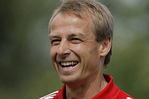 Immer lächelnd, auch wenn es nicht lustig ist: Jürgen Klinsmann.
