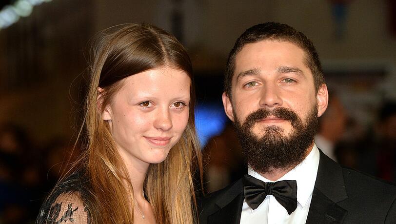 Alles aus bei Mia Goth und Shia LaBeouf: Die Schauspielerin hat die Scheidung eingereicht. Alles aus bei Mia Goth und Shia LaBeouf: Die Schauspielerin hat die Scheidung eingereicht.
