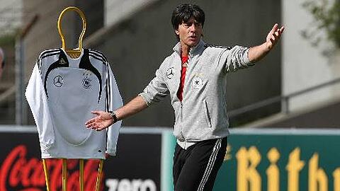 International begehrt: Deutschlands Bundestrainer Joachim Löw.