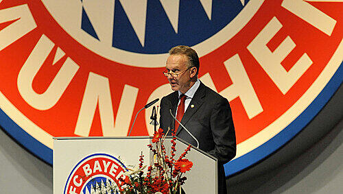 "Ich danke dir, ich danke dir sehr": Rummenigge bei der Jahreshauptversammlung. "Ich danke dir, ich danke dir sehr": Rummenigge bei der Jahreshauptversammlung.
