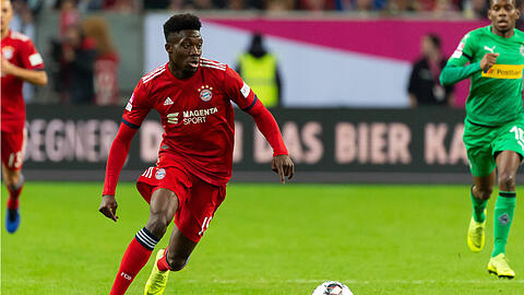 Erstes Spiel im Bayern-Trikot, erster Titel: Neuzugang Alphonso Davies vom FC Bayern München.
