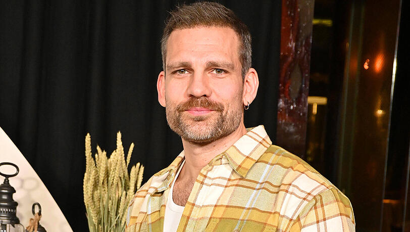 Moritz Otto spielte bislang die m&auml;nnliche Hauptrolle in "Ein Hof zum Verlieben". Doch ganz pl&ouml;tzlich ist f&uuml;r ihn Schluss in der Daily-Serie.