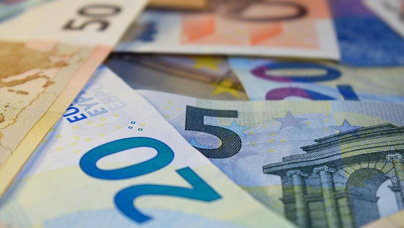 Bei der Währungsumrechnung kommt es immer wieder zu Betrügereien. Bei der Währungsumrechnung kommt es immer wieder zu Betrügereien.