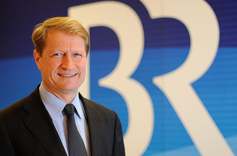 Der ehemalige BR-Intendant Ulrich Wilhelm wurde am Donnerstag wieder gewählt - er war der einzige Kandidat.