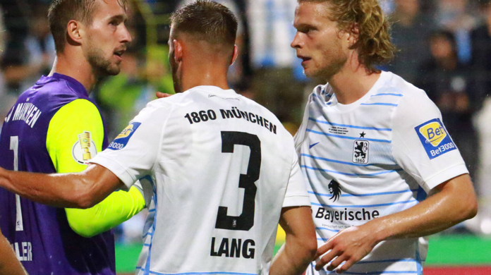 So sieht Löwen-Liebe aus: (v.l.): Hiller, Lang und Verlaat rühren die weiß-blaue Werbetrommel.