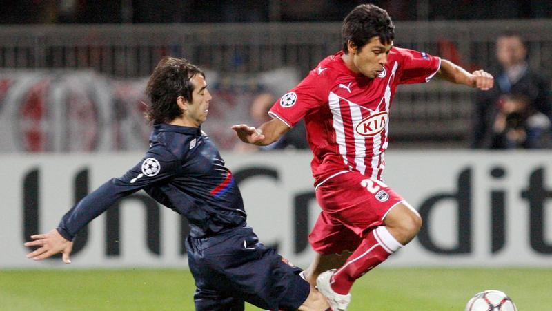 Könnte sich einen Wechsel zum FC Bayern vorstellen: Benoit Tremoulinas (l.) Könnte sich einen Wechsel zum FC Bayern vorstellen: Benoit Tremoulinas (l.)