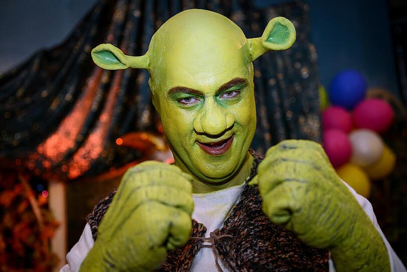 In diesem Jahr ging der bayerische Finanzminister als Shrek.