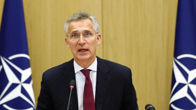Nato-Generalsekretär Jens Stoltenberg spricht bei der Videokonferenz mit den Verteidigungsministern der Partnerstaaten. Nato-Generalsekretär Jens Stoltenberg spricht bei der Videokonferenz mit den Verteidigungsministern der Partnerstaaten.