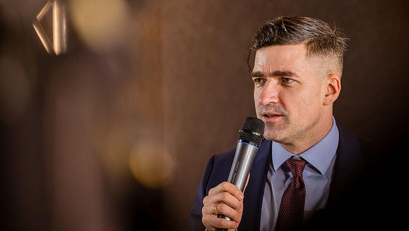 Martin Sellner gilt als  F&uuml;hrungsfigur der als rechtsextremistisch eingestuften Identit&auml;ren Bewegung. (Archivbild)