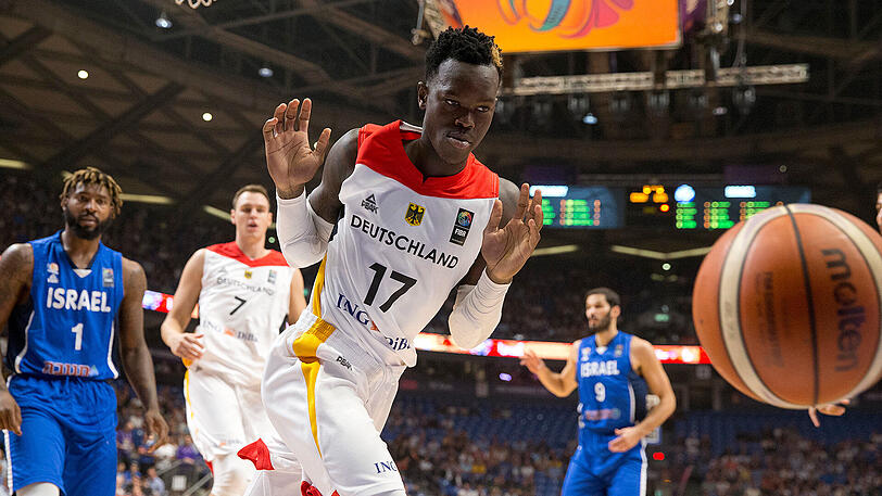Konnte die Deutsche Mannschaft nicht vor der Niederlage gegen Israel bewahren: Superstar Dennis Schröder.