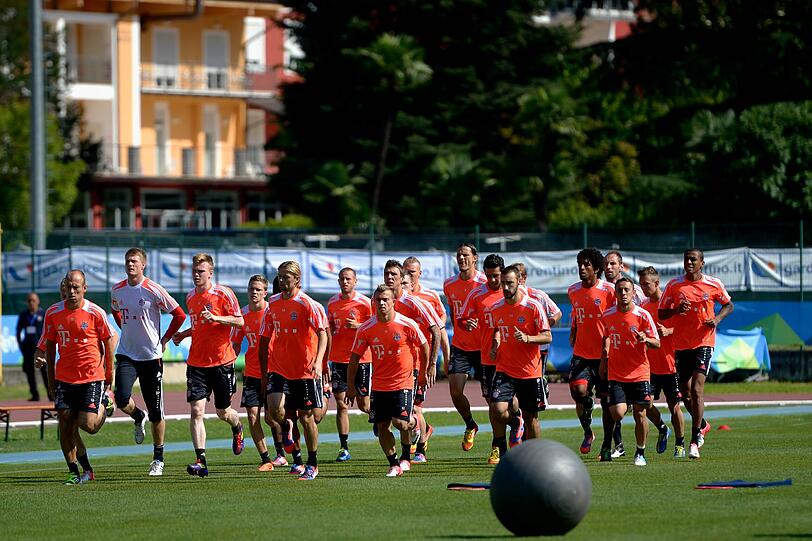 Gardasee: Neue Bilder: Bayern-Training vorm Testspiel - FC Bayern - Abendzeitung München