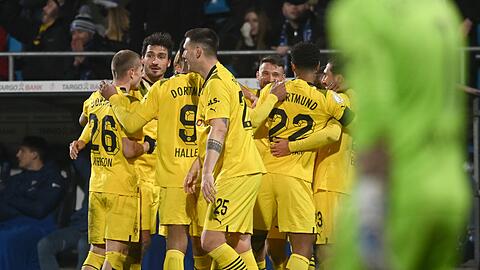 Borussia Dortmund komplettiert als letzter Club das Pokal-Viertefinale.
