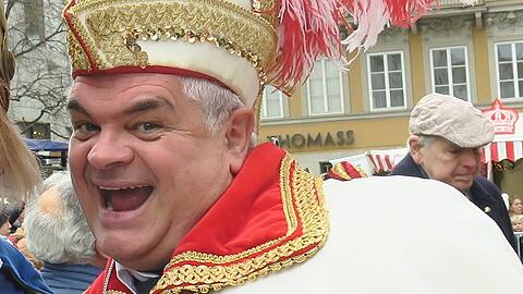 Seit 2011 ist Günther Grauer Präsident des Faschingsvereins Narrhalla.
