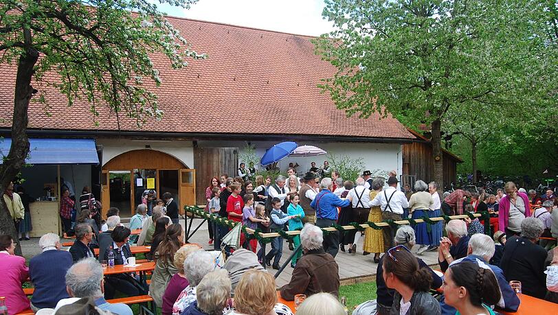 Das Stadlfest bietet ein Programm für die ganze Familie - und viel leckeres Essen. Das Stadlfest bietet ein Programm für die ganze Familie - und viel leckeres Essen.