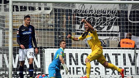 Abstand gewahrt: VfR Aalen holt einen Punkt im Abstiegskampf, durch einen Treffer von Löwen-Leihgabe Markus Steinhöfer, während St. Pauli 1:2 in Heidenheim verliert.