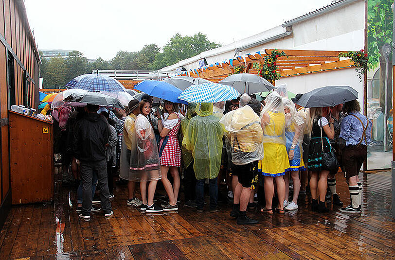Impressionen von der Regen-Wiesn 2016.