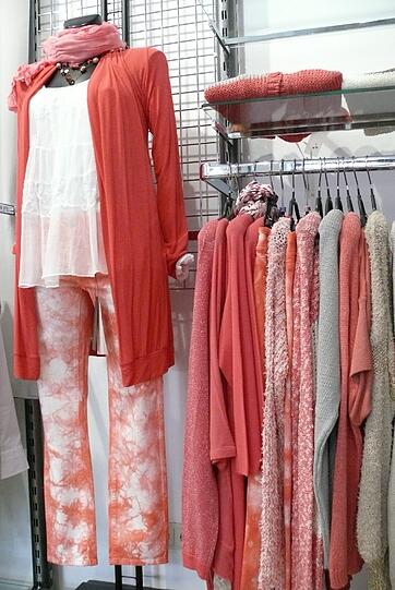 Flair Damenmode in München Neuhausen präsentiert frische Farben und neue Trends