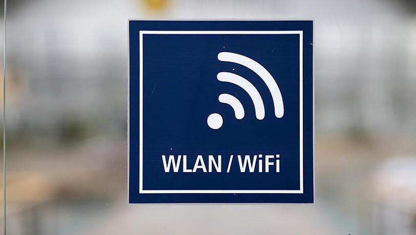 Ist W-Lan in Schulen sinnvoll? Ist W-Lan in Schulen sinnvoll?