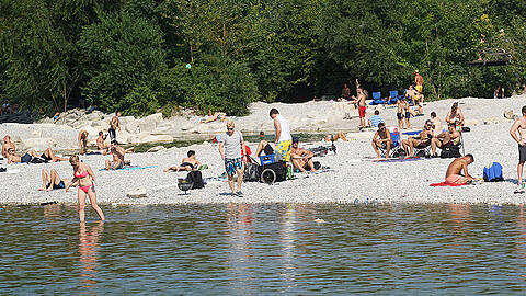 Bilder vom Flaucher - wo alles im Fluss ist...
