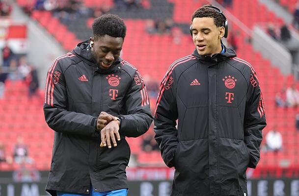Wird er fürs BVB-Spiel fit? Jamal Musiala (r.). Wird er fürs BVB-Spiel fit? Jamal Musiala (r.).
