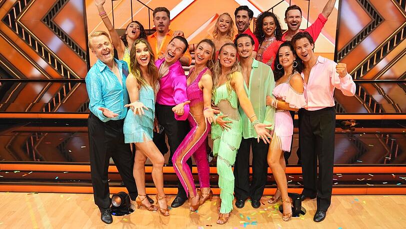 Sieben Promis sind noch im Rennen um den Titel "Dancing Star 2026".