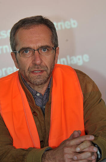 Reinhold Arndt ist der Zweite Werkleiter der Anlage.