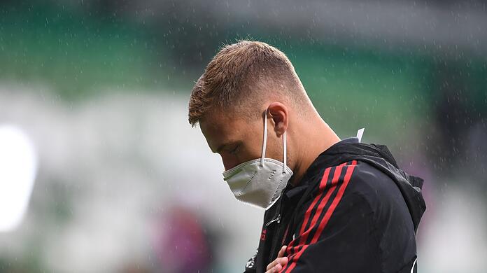 Bayern-Star Joshua Kimmich hatte sich zuletzt mit Corona infiziert. Aktuell hat er noch mit den Folgen zu kämpfen.