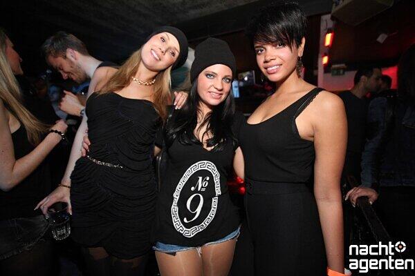 "Garden & Restaurant" am Samstag im Crown's Club. Mehr Bilder: www.nachtagenten.de