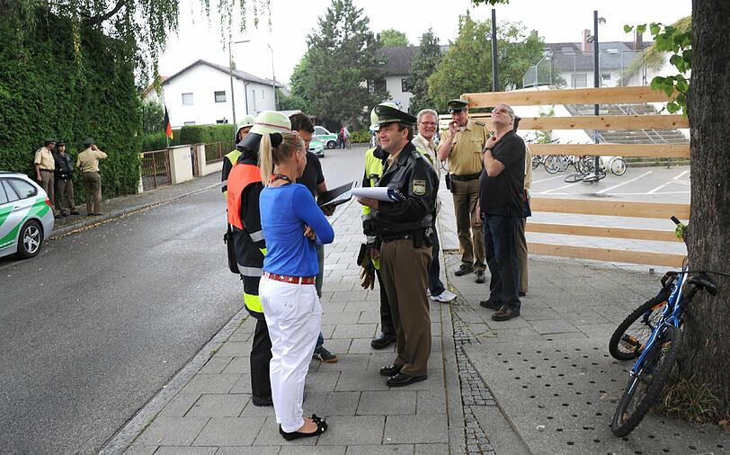 Weitere Bilder des Feuerwehreinsatzes im Schulzentrum in Moosach.