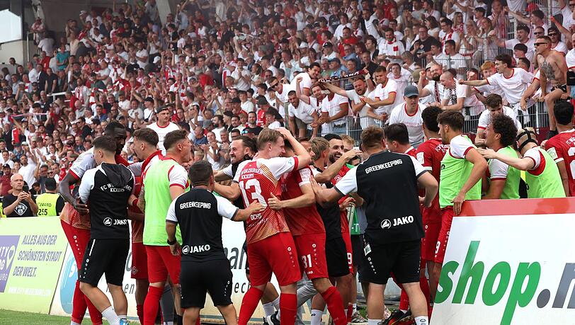 Torjubel in W&uuml;rzburg beim 2:1 &uuml;ber Leipzig.