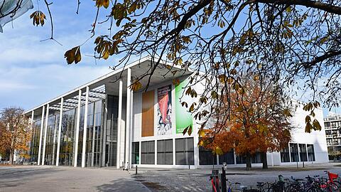 Die Neue Pinakothek wird bis 2028 für 220 Millionen Euro umgebaut. Die beliebtesten Werke des Hauses sind in die Alte Pinakothek und die Sammlung Schack umgezogen.