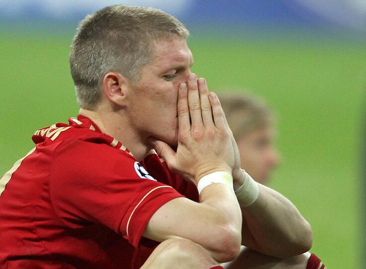Chelsea-Keeper Cech hat den entscheidenden Elfmeter von Bastian Schweinsteiger gehalten. Der Schock sitzt tief.