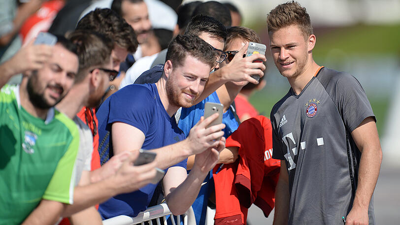 Die Bilder vom fünften Tag im Trainingslager des FC Bayern in Doha.