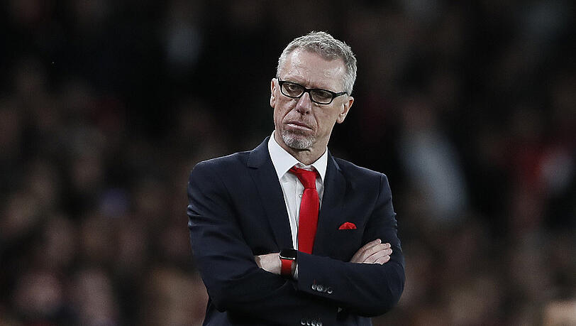 Kölns Trainer Peter Stöger wollte nicht über die Fan-Ausschreitungen sprechen. Kölns Trainer Peter Stöger wollte nicht über die Fan-Ausschreitungen sprechen.