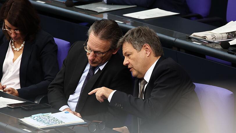 Die Zukunftspläne von Jörg Kukies und Robert Habeck werden konkreter. (Archivbild)