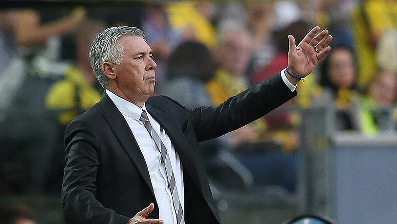 Nicht immer ruhig: Carlo Ancelotti macht auch schonmal den ein oder anderen Witz in der Kabine. Nicht immer ruhig: Carlo Ancelotti macht auch schonmal den ein oder anderen Witz in der Kabine.