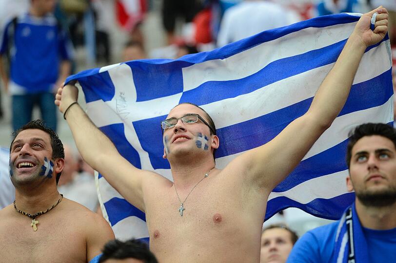 Schrill, bunt, Fußball: Das sind die besten Fan-Kostüme zur EM 2012! Zum Durchklicken!