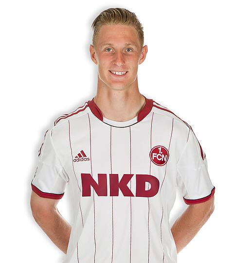 SEBASTIAN POLTER:  Note 4-. Keine Bewerbung für seinen neuen und alten Verein Wolfsburg. Als Stürmer hing er aber auch meist in der Luft. Gute Chancen zum Ausgleich in der 60. und in der 86.