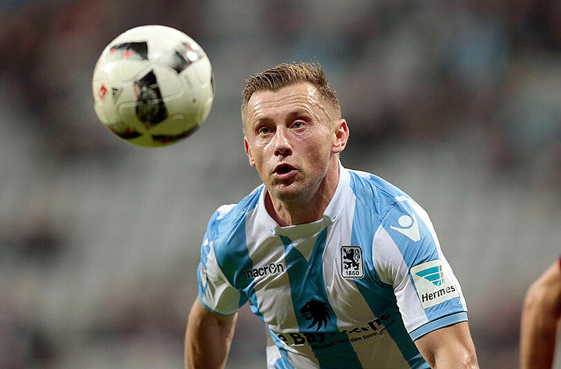 Trotz seines hohen Alters galt Olic als Leitfigur für das Löwen-Team. Olic konnte zwar kämpferisch überzeugen, doch sportlich merkte man ihm an, dass der Zahn der Zeit an ihm nagt. Inzwischen hat der 104-fache Nationalspieler seine Karriere beendet.