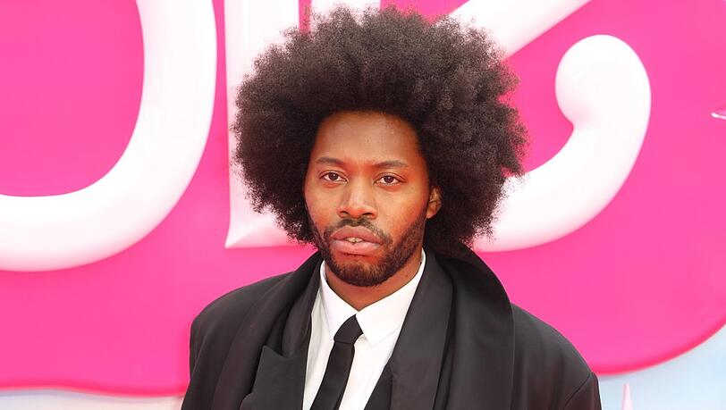 Jeremy O. Harris ist ein erfolgreicher Dramatiker und Schauspieler. Jeremy O. Harris ist ein erfolgreicher Dramatiker und Schauspieler.