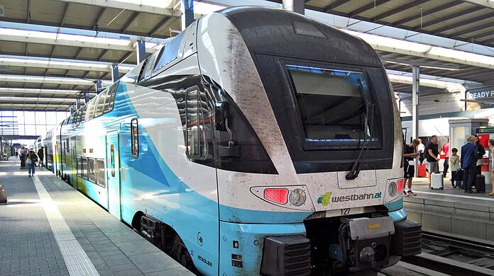 In der Gleishalle des Münchner Hauptbahnhofs ist die Westbahn schon länger zu sehen. Nun fährt sie von hier auch Richtung Westen.