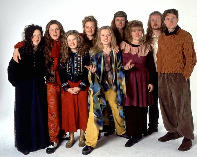Ihre Alben verkauften sich weltweit mehrere Millionen Mal, überall auf der Welt wurden sie von Teenis bejubelt: die Kelly Family.