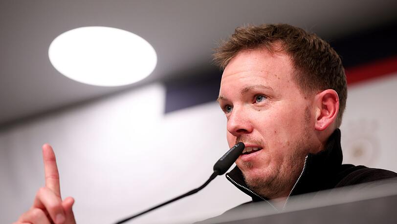 Julian Nagelsmann spricht nach dem 6:0 gegen die Slowakei. Julian Nagelsmann spricht nach dem 6:0 gegen die Slowakei.