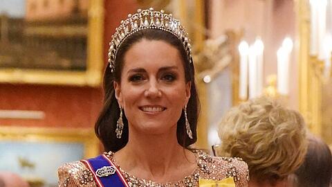 Beim Empfang für das Diplomatische Corps war Prinzessin Kate am 5. Dezember mal wieder der funkelnde Hingucker.
