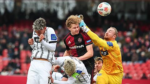 Piet Scobel gibt ein starkes Startelfdeb&uuml;t beim 1. FC N&uuml;rnberg.