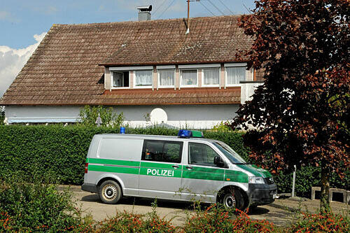 In diesem Haus soll der Familienvater seine Frau und seine Tochter ermordet haben