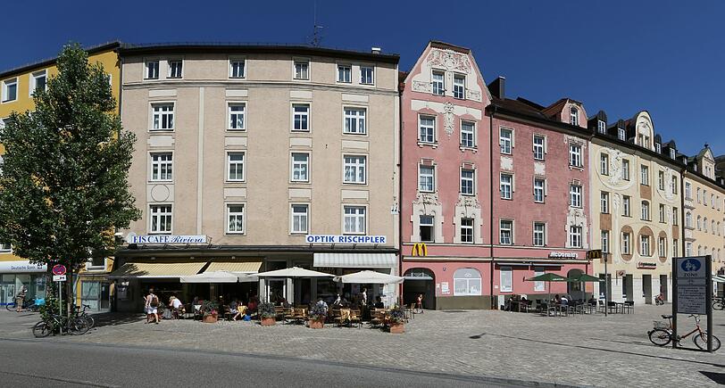 Am Harras gibt es viele empfehlenswerte Lokalitäten.