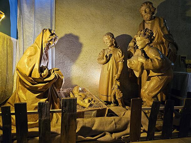 Diese Figuren kennen die meisten Münchner: Sie standen Jahrzehnte lang immer am Kripperlmarkt in der Altstadt.